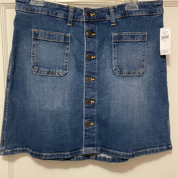 GAP Factory Women’s Denim Button-Front Skirt, size 10/30. New With Tags NWT. - Picture 6 of 8